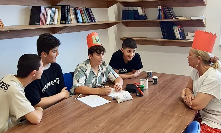 From Cats to Celebrities: Creative Writing Workshop at IUS Summer School