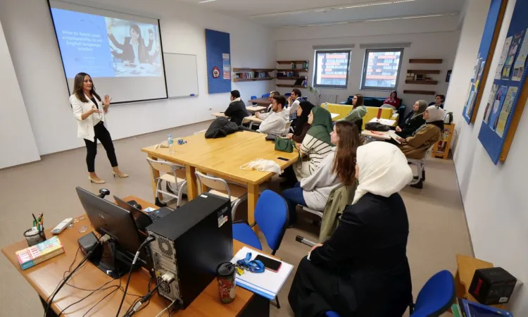 ELIT/ELT Guest Lecture: IUS ELS Director on Boosting Employability as English Language Teacher